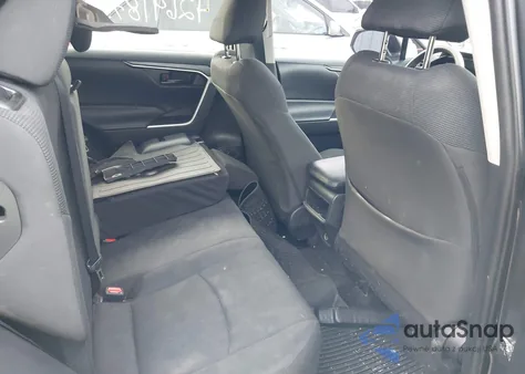 2019 Toyota Rav4 Le z USA, uszkodzony, nr VIN 2T3F1RFV3KC031774